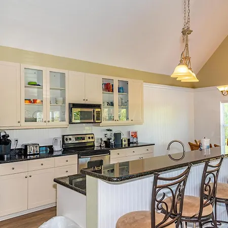 Seabreeze Cottage